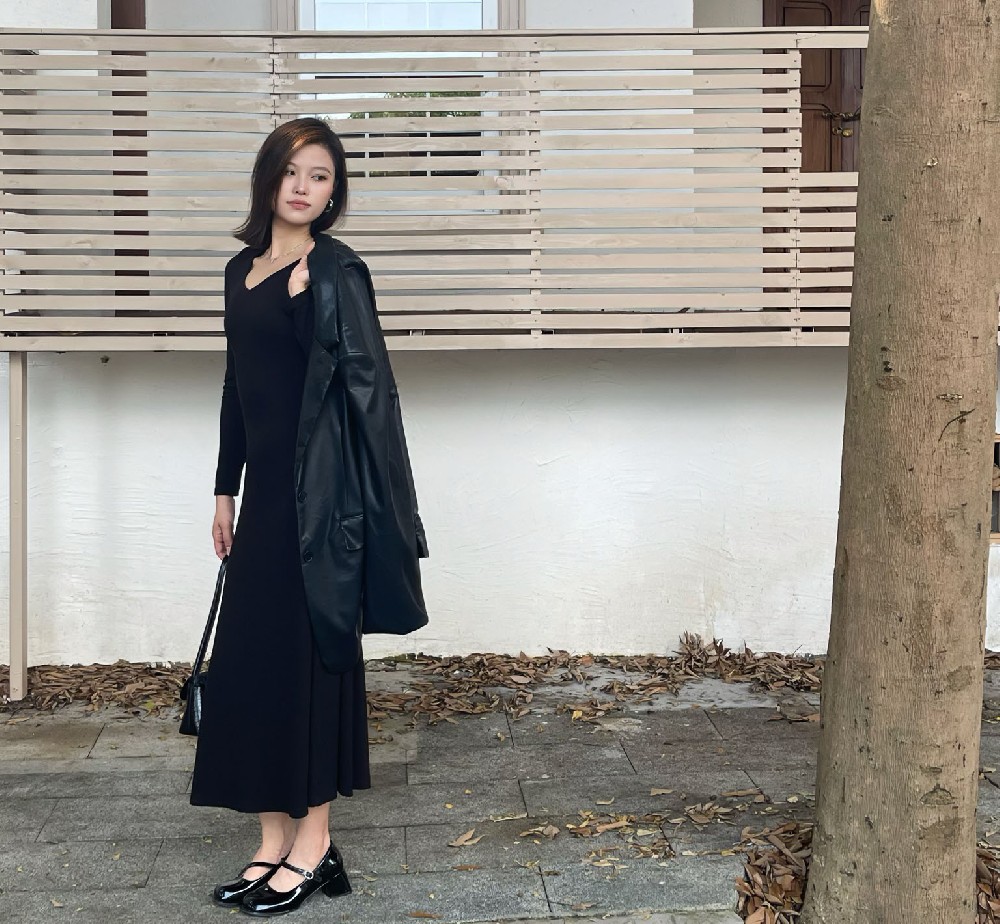 针织连衣裙气质内搭长裙